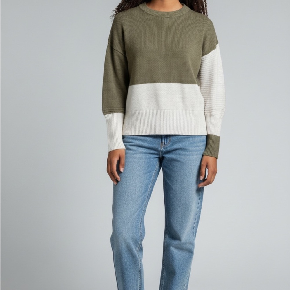 SHEIN Olive and White Color Block Sweater